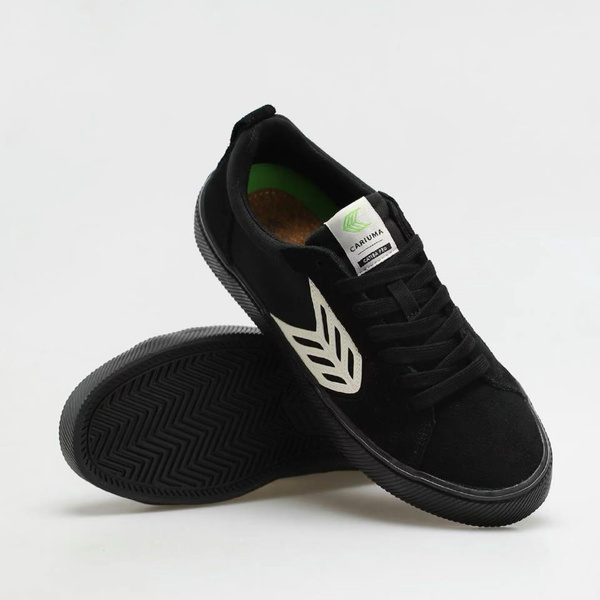 Buty Cariuma Catiba Pro Skate All Black Suede and Canvas Ivory Logo