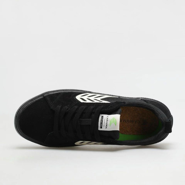 Buty Cariuma Catiba Pro Skate All Black Suede and Canvas Ivory Logo