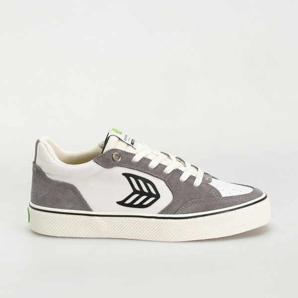 Buty Cariuma Vallely Pro (Off White/Charcoal Grey)